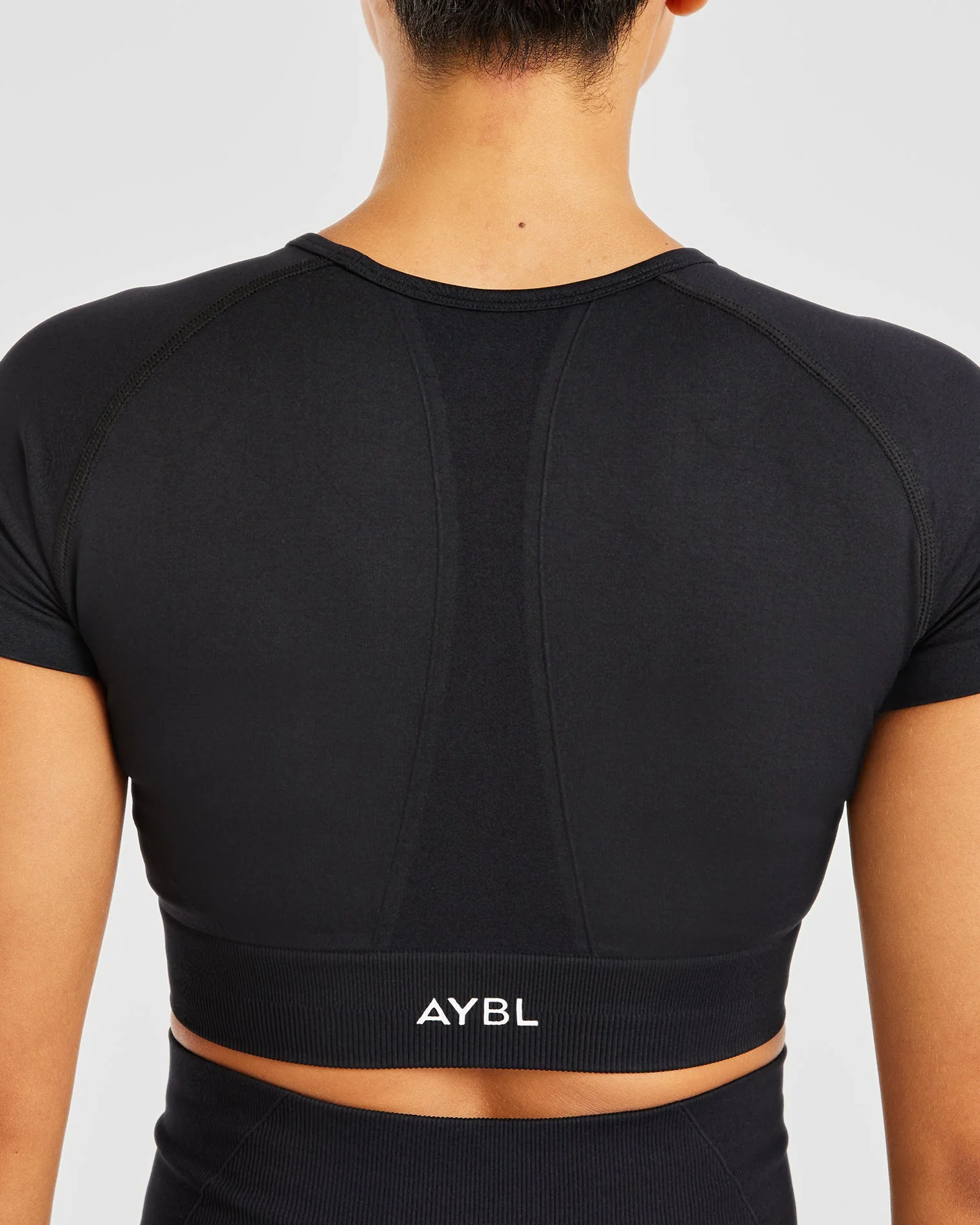 Empower Seamless Crop Top - Noir - Image 6