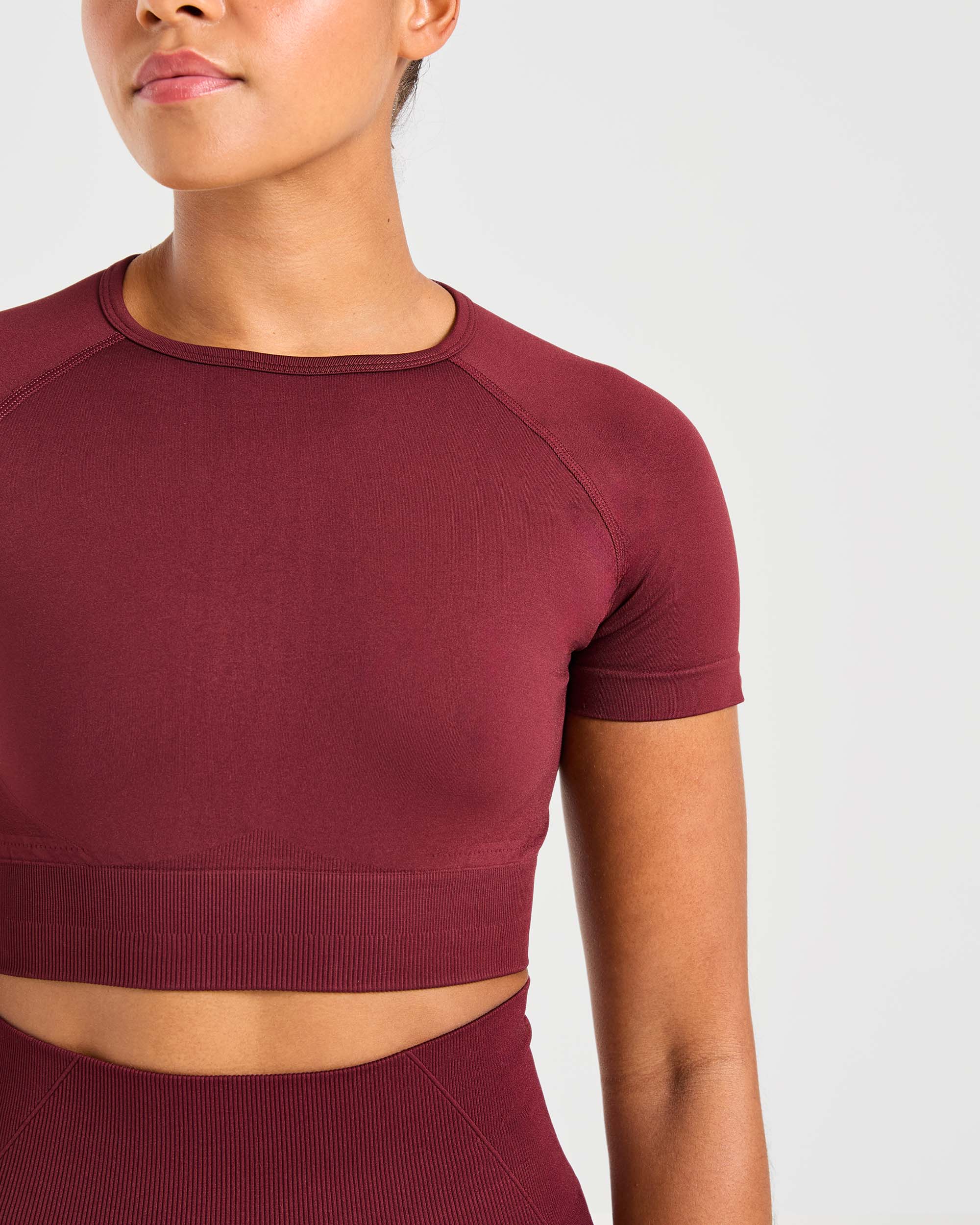Empower Seamless Crop Top - Rouge Wine - Image 5