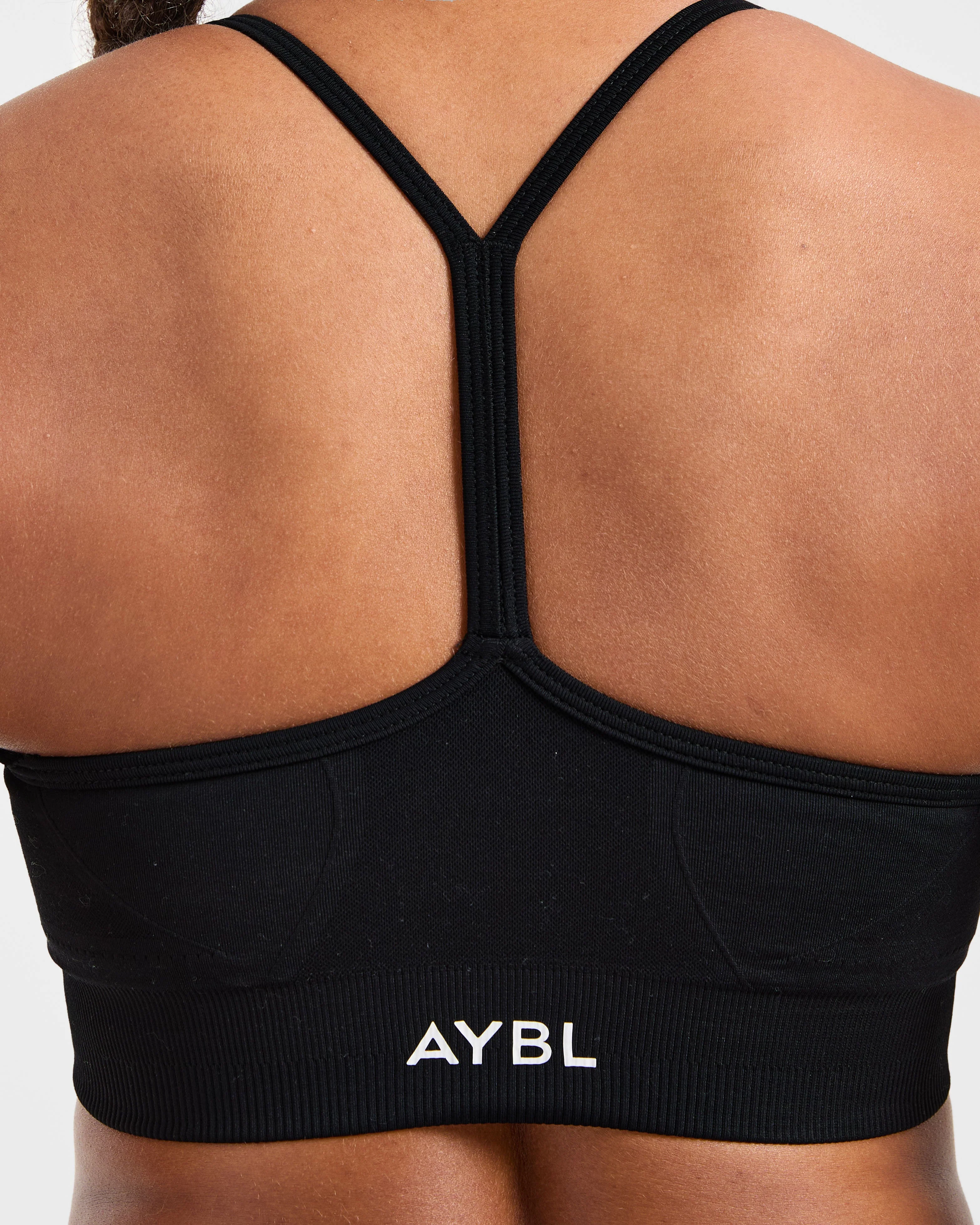 Empower Seamless Sports Bra - Noir - Image 5