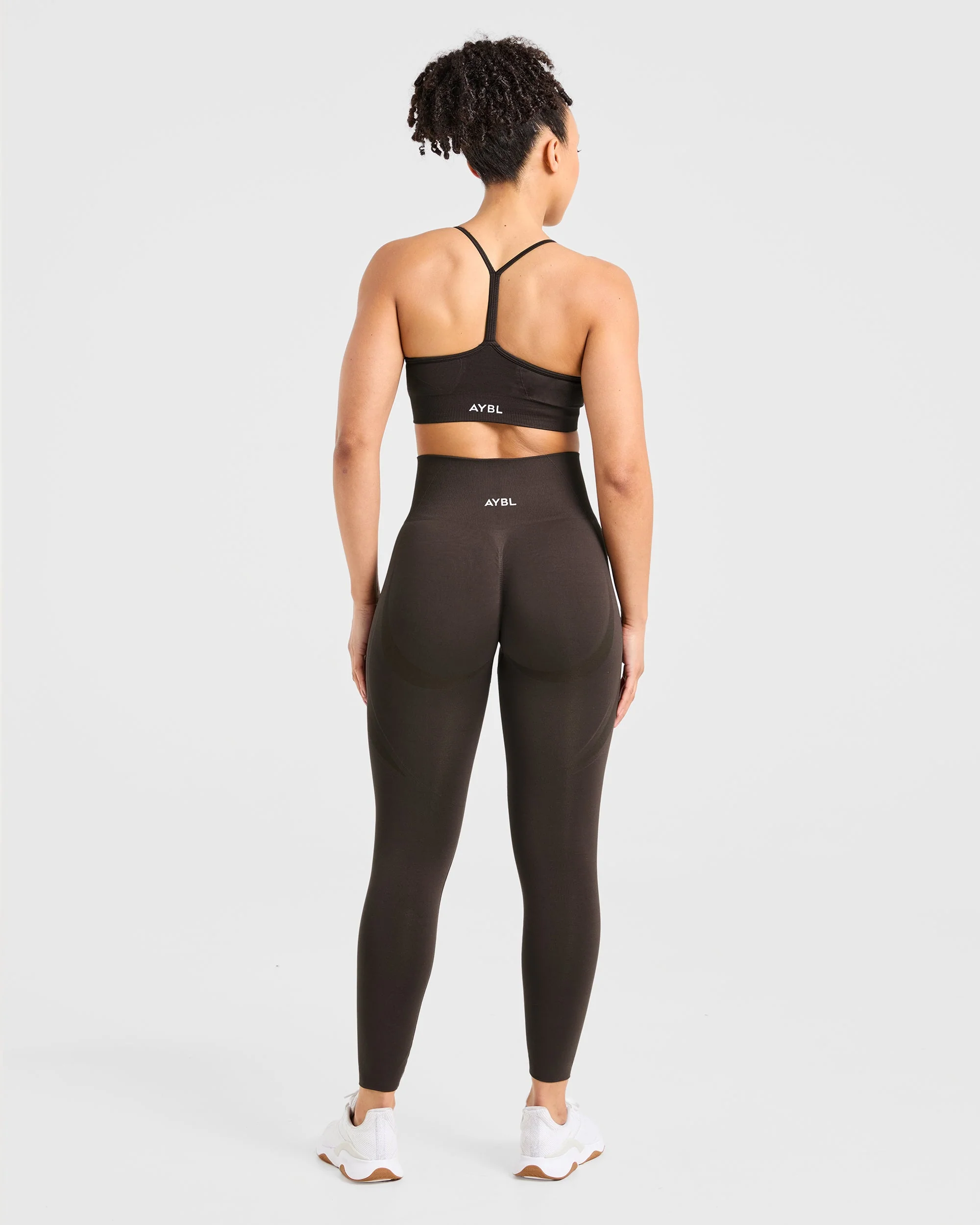 Empower Seamless Sports Bra - Cocoa Marron - Image 4