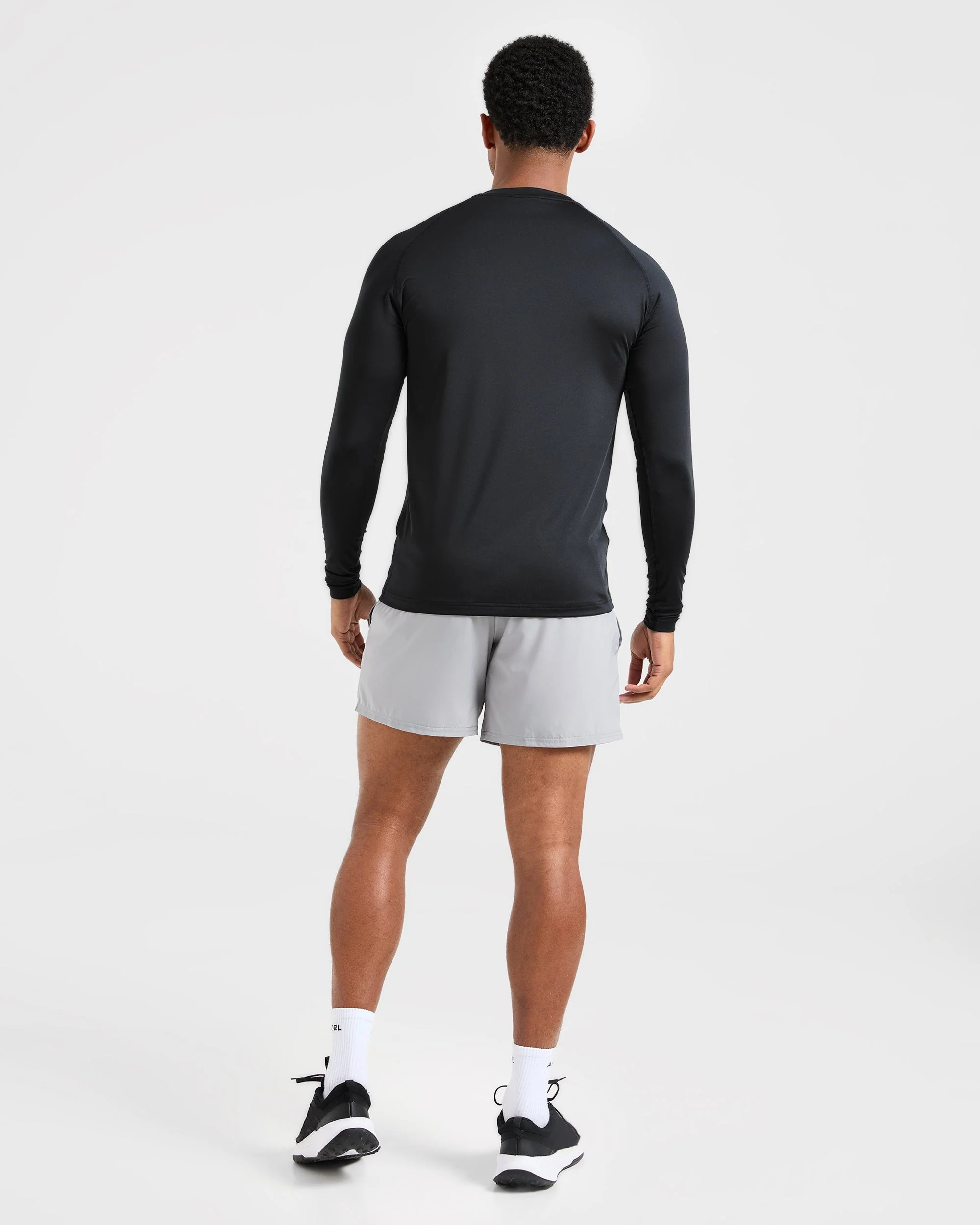 Essential Long Sleeve T Shirt - Noir - Image 4