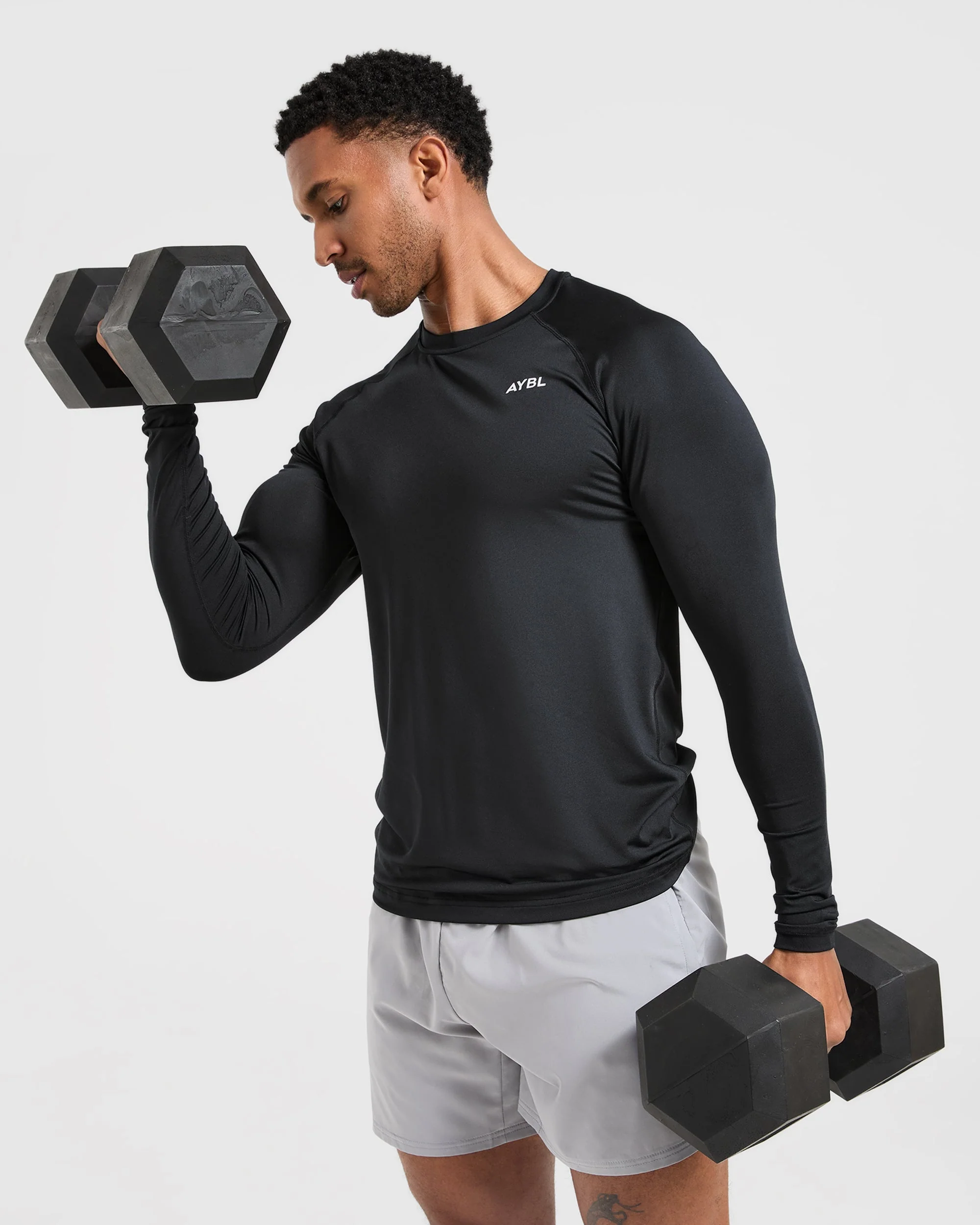 Essential Long Sleeve T Shirt - Noir - Image 8