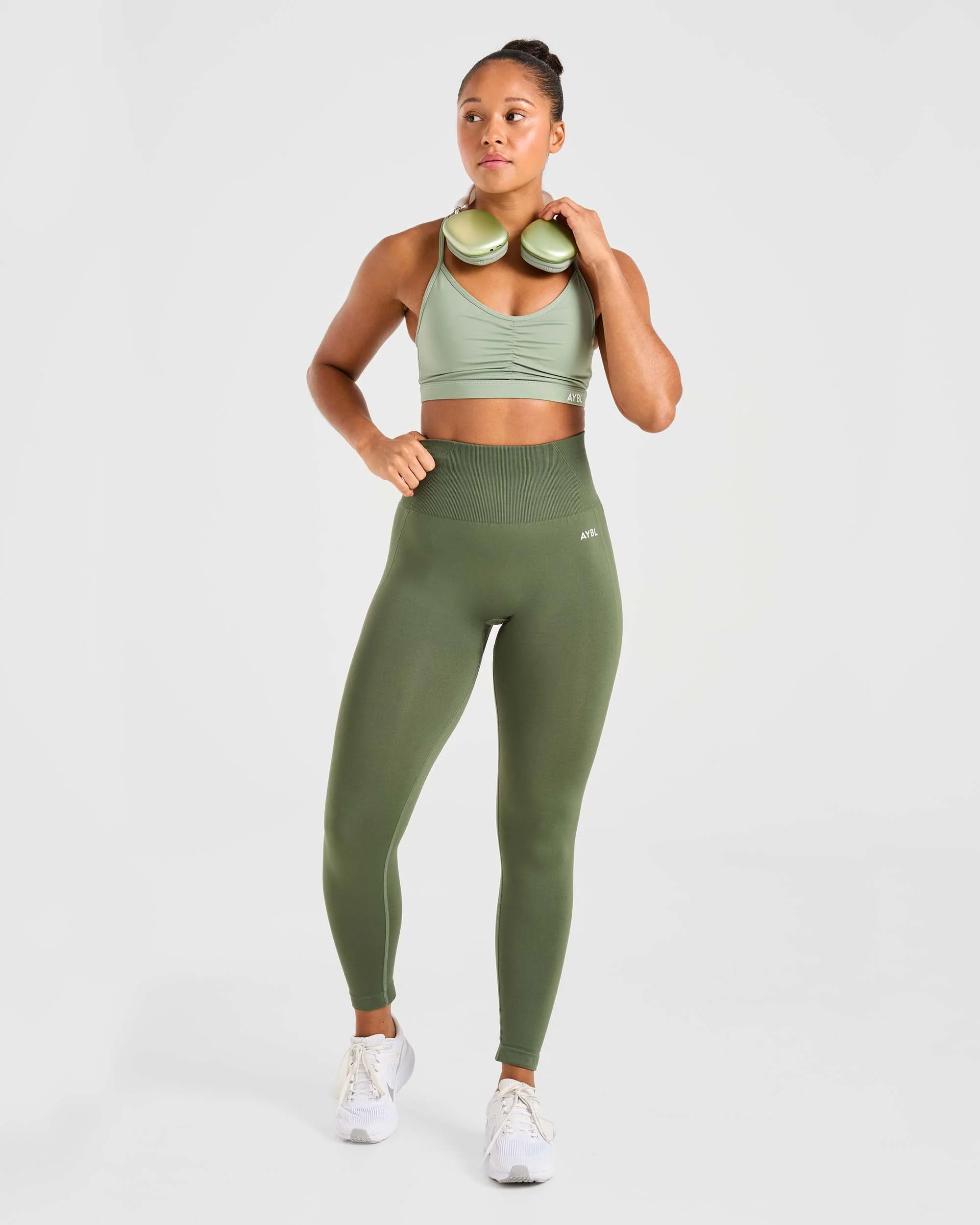 Essential Ruched Sports Bra - Olive Vert - Image 8