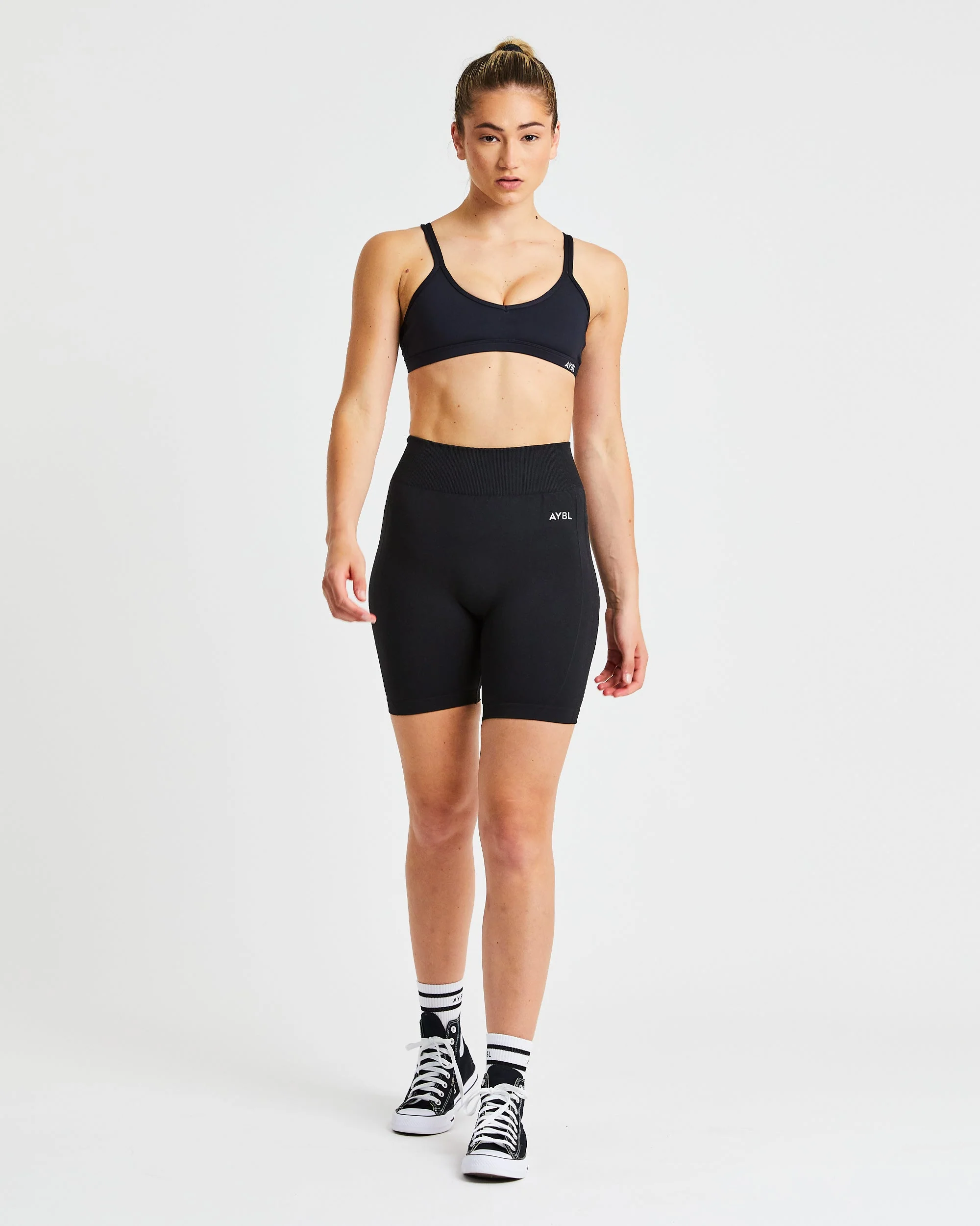 Essential Strappy Sports Bra - Noir - Image 11