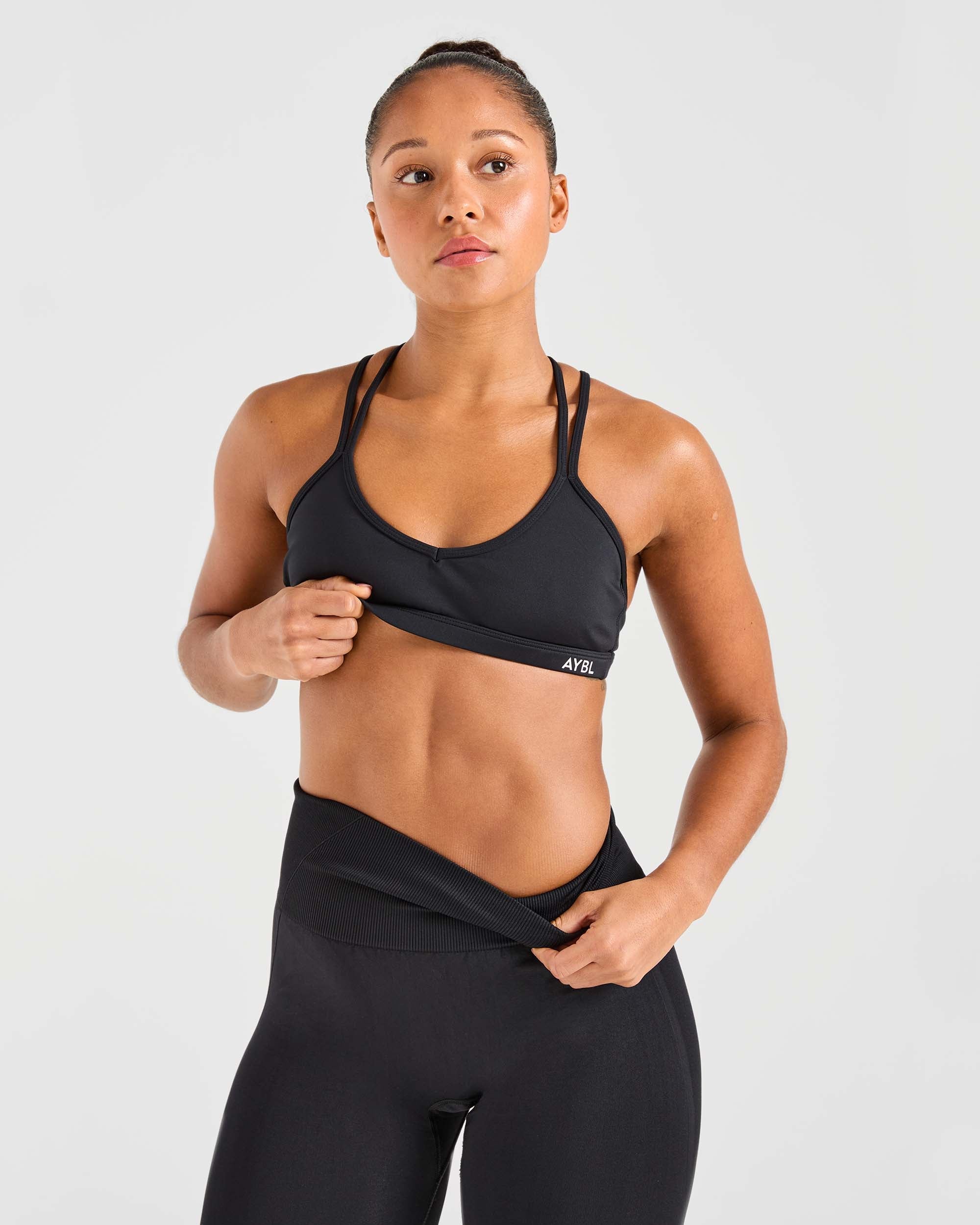 Essential Strappy Sports Bra - Noir - Image 7