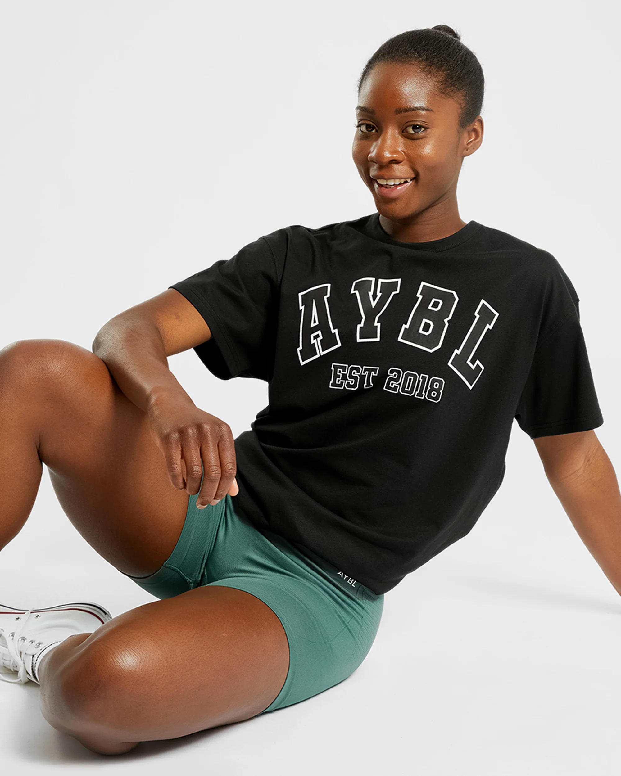 Varsity Oversized T Shirt - Noir - Image 14